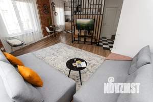 Студия квартира, посуточно, 40м2, 2/4 этаж
