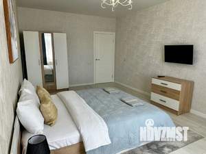 1-к квартира, посуточно, 41м2, 4/8 этаж