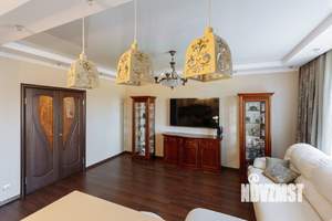 3-к квартира, на длительный срок, 106м2, 3/8 этаж