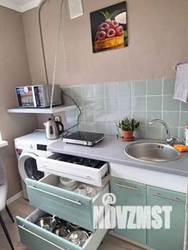 1-к квартира, посуточно, 32м2, 7/10 этаж