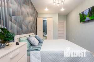 1-к квартира, посуточно, 35м2, 6/9 этаж