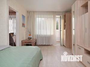 2-к квартира, посуточно, 50м2, 1/1 этаж