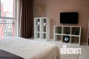 1-к квартира, посуточно, 42м2, 6/9 этаж