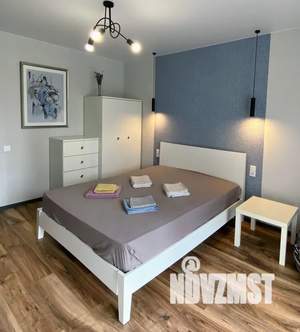 1-к квартира, посуточно, 43м2, 4/8 этаж
