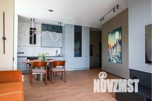 1-к квартира, посуточно, 57м2, 5/8 этаж