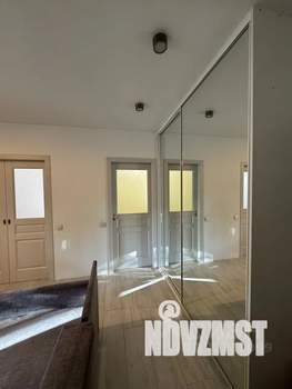 1-к квартира, посуточно, 40м2, 1/8 этаж