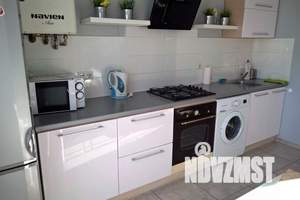 1-к квартира, посуточно, 42м2, 3/6 этаж