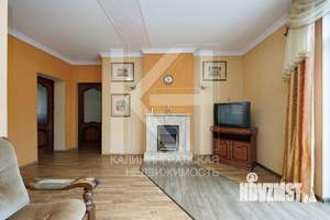 4-к квартира, на длительный срок, 132м2, 4/4 этаж