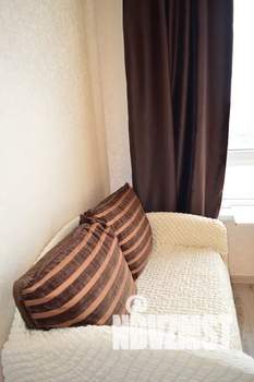 1-к квартира, посуточно, 45м2, 4/9 этаж