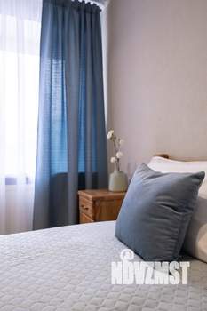 2-к квартира, посуточно, 42м2, 4/4 этаж