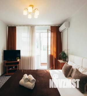 1-к квартира, посуточно, 38м2, 7/10 этаж