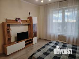 1-к квартира, посуточно, 40м2, 9/9 этаж