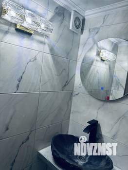 Студия квартира, посуточно, 25м2, 1/10 этаж