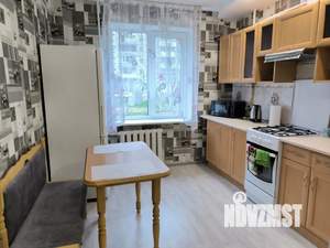 1-к квартира, посуточно, 32м2, 1/9 этаж