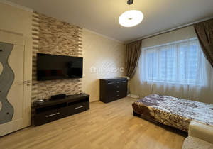 1-к квартира, на длительный срок, 44м2, 6/10 этаж