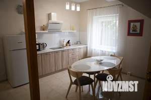 1-к квартира, посуточно, 50м2, 2/2 этаж