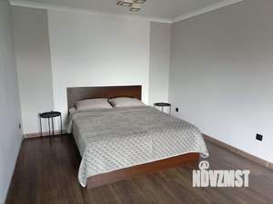 Студия квартира, посуточно, 33м2, 5/5 этаж