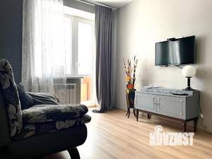 1-к квартира, посуточно, 42м2, 1/9 этаж