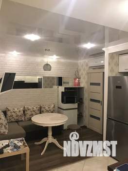 Студия квартира, посуточно, 33м2, 2/5 этаж