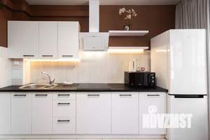 1-к квартира, посуточно, 49м2, 1/1 этаж