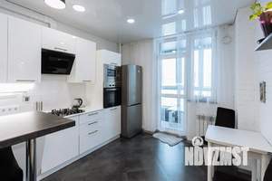 1-к квартира, посуточно, 44м2, 8/10 этаж