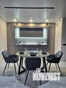 1-к квартира, посуточно, 61м2, 1/1 этаж
