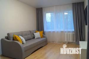 2-к квартира, посуточно, 42м2, 1/5 этаж