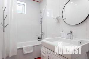 1-к квартира, посуточно, 42м2, 7/10 этаж