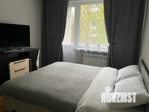 1-к квартира, посуточно, 32м2, 1/9 этаж