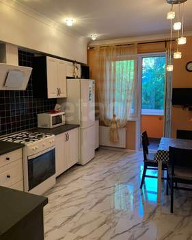 2-к квартира, на длительный срок, 80м2, 1/10 этаж
