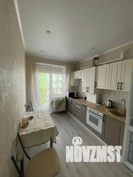 1-к квартира, посуточно, 44м2, 3/9 этаж