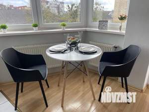 1-к квартира, посуточно, 49м2, 1/1 этаж