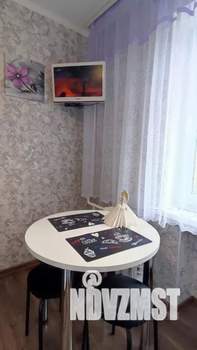 1-к квартира, посуточно, 35м2, 6/9 этаж