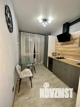 1-к квартира, посуточно, 35м2, 8/8 этаж