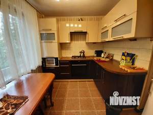 2-к квартира, посуточно, 43м2, 3/5 этаж