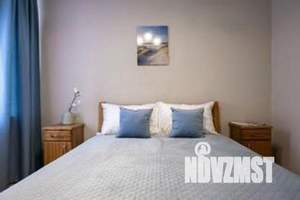 2-к квартира, посуточно, 42м2, 4/4 этаж