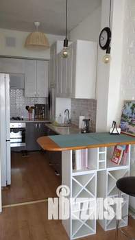 Студия квартира, посуточно, 38м2, 2/2 этаж