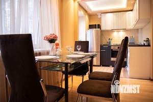 2-к квартира, посуточно, 43м2, 2/4 этаж