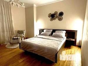 3-к квартира, посуточно, 81м2, 1/1 этаж