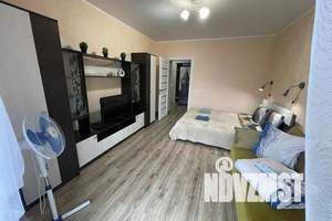 1-к квартира, посуточно, 38м2, 4/14 этаж