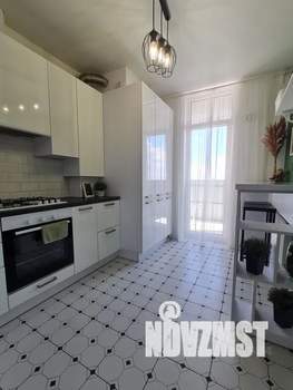 1-к квартира, посуточно, 28м2, 13/16 этаж