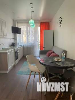 1-к квартира, посуточно, 40м2, 1/6 этаж