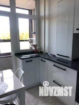 1-к квартира, посуточно, 40м2, 5/15 этаж