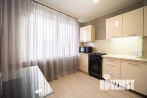 2-к квартира, посуточно, 46м2, 5/5 этаж