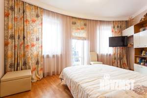3-к квартира, посуточно, 96м2, 2/9 этаж