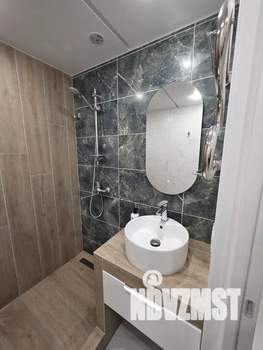 1-к квартира, посуточно, 40м2, 4/10 этаж