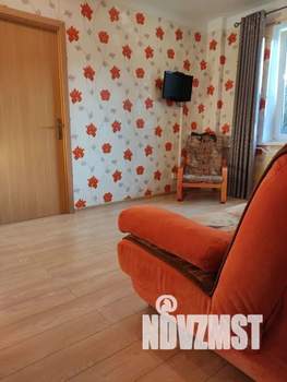 2-к квартира, посуточно, 37м2, 2/3 этаж