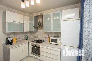 3-к квартира, посуточно, 65м2, 2/5 этаж