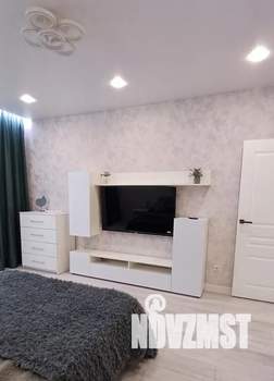 1-к квартира, посуточно, 45м2, 4/14 этаж