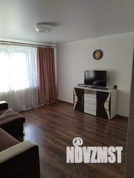 2-к квартира, посуточно, 50м2, 1/1 этаж